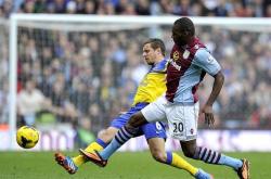 蜂鸟电竞-包含阿斯顿维拉训练开放日；窗口期临场应变引欢呼；西甲在即；资深球员宣示担当的词条-蜂鸟电竞